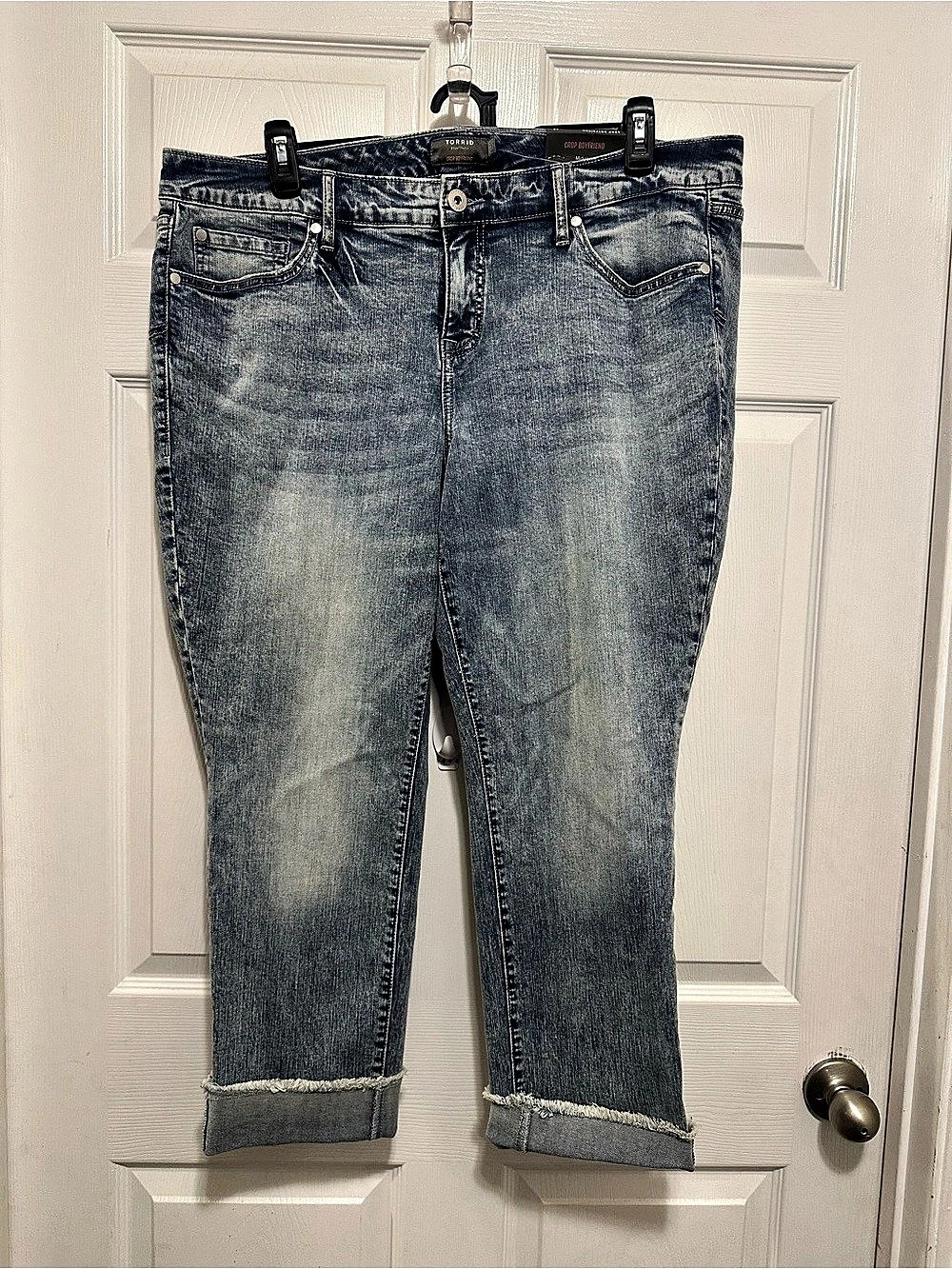 Torrid Crop Boyfriend Jean Jeans Blue Waist 18 New